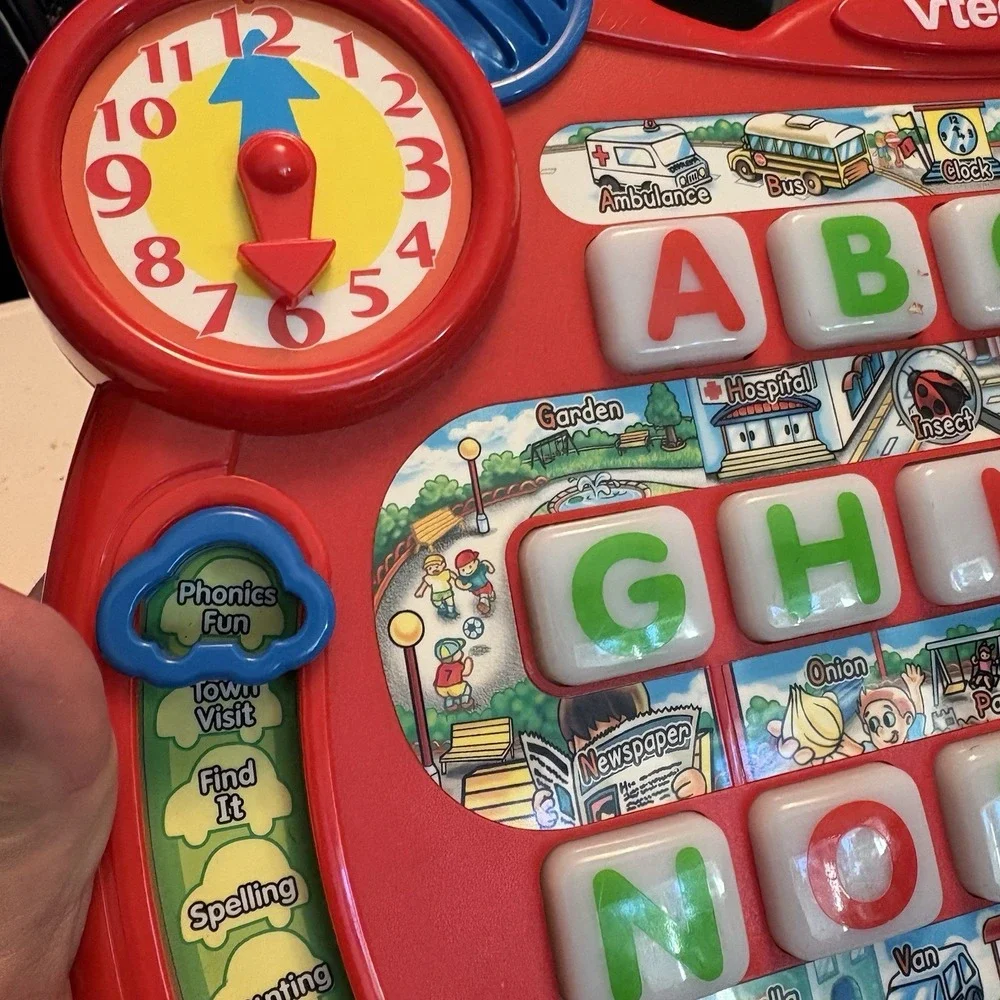 VTech Touch and Discover Alphabet Town: 8 Different Educational Activities Work